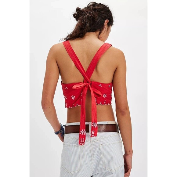 Free People Kayla Solid Embroidered Cropped Blouse Top Floral Cotton XS 278941 - Picture 3 of 8